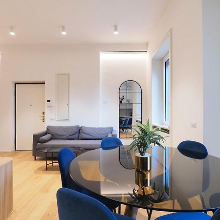 Missori Luxury Apartments Милано Екстериор снимка