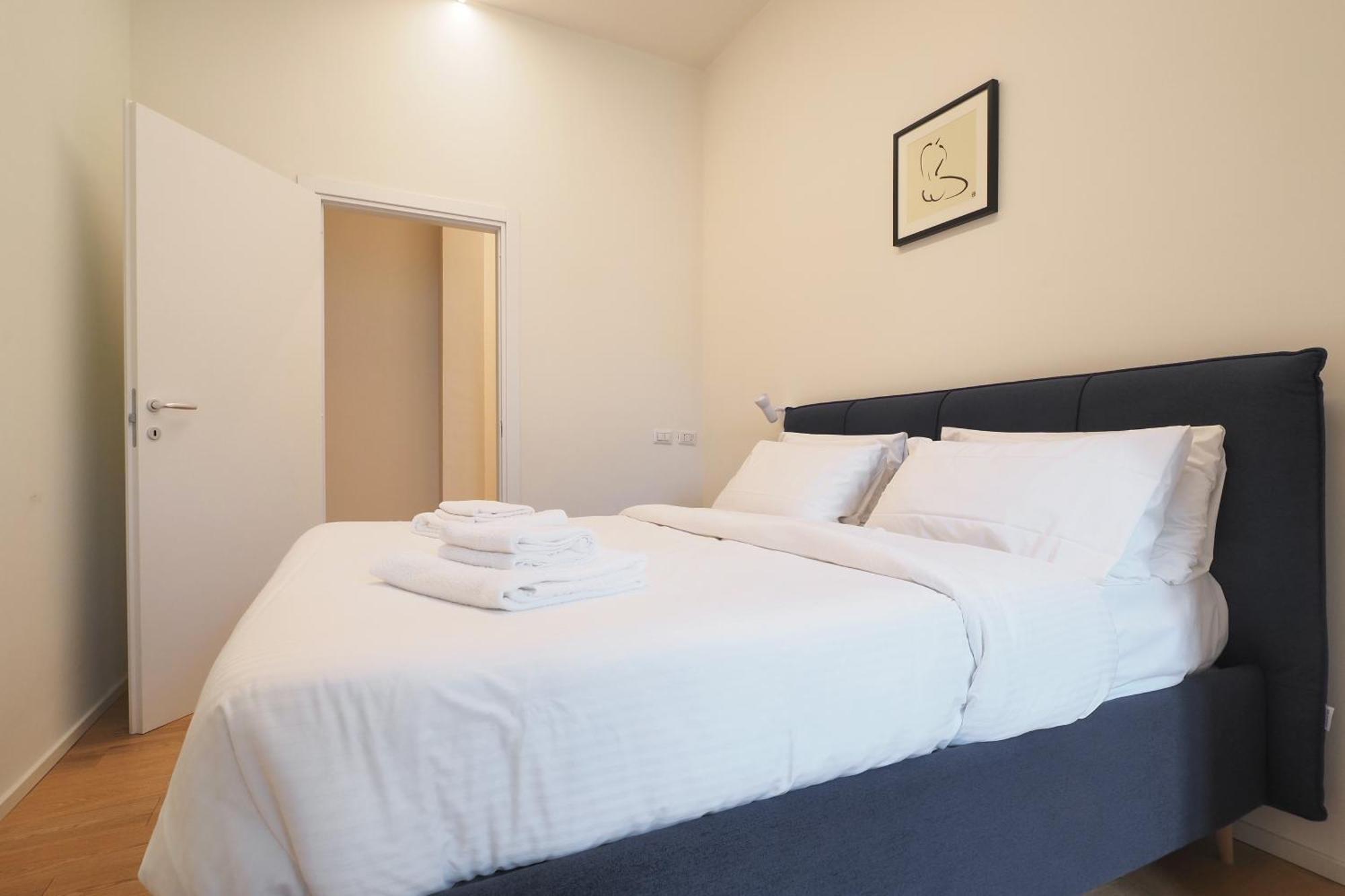 Missori Luxury Apartments Милано Екстериор снимка